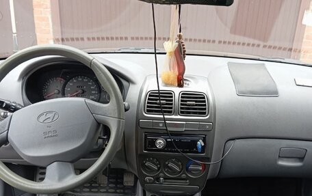 Hyundai Accent II, 2009 год, 600 000 рублей, 7 фотография