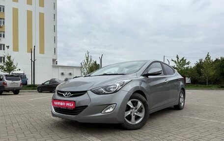 Hyundai Avante, 2012 год, 1 000 000 рублей, 1 фотография
