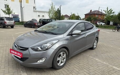 Hyundai Avante, 2012 год, 1 000 000 рублей, 2 фотография
