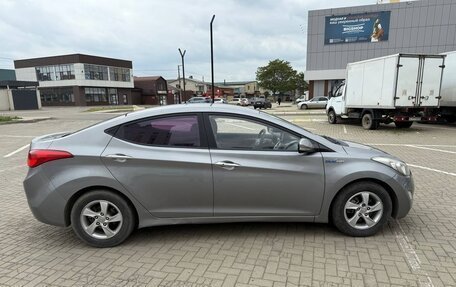 Hyundai Avante, 2012 год, 1 000 000 рублей, 7 фотография