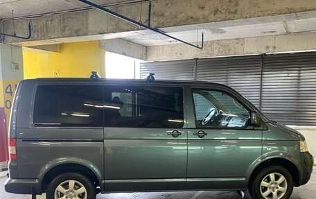 Volkswagen Multivan T5, 2008 год, 1 630 000 рублей, 3 фотография
