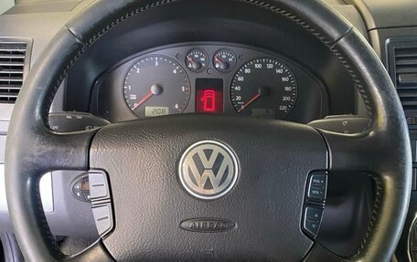 Volkswagen Multivan T5, 2008 год, 1 630 000 рублей, 10 фотография