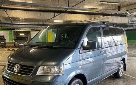 Volkswagen Multivan T5, 2008 год, 1 630 000 рублей, 6 фотография