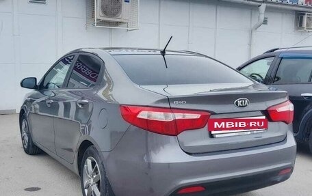 KIA Rio III рестайлинг, 2013 год, 775 000 рублей, 4 фотография