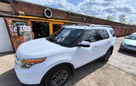 Ford Explorer VI, 2013 год, 1 890 000 рублей, 6 фотография