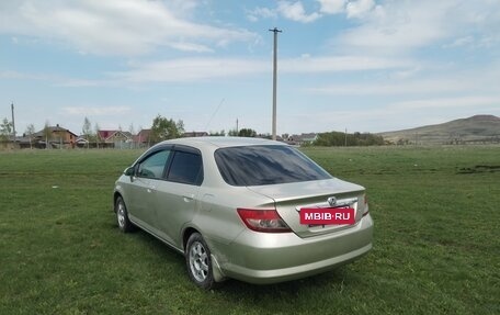 Honda Fit Aria, 2002 год, 320 000 рублей, 7 фотография