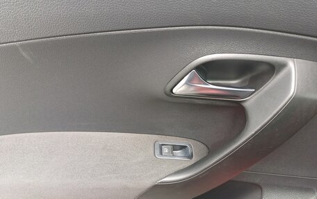 Volkswagen Polo VI (EU Market), 2013 год, 729 000 рублей, 14 фотография
