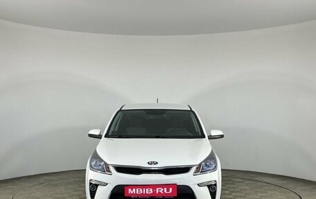 KIA Rio IV, 2019 год, 1 385 000 рублей, 3 фотография