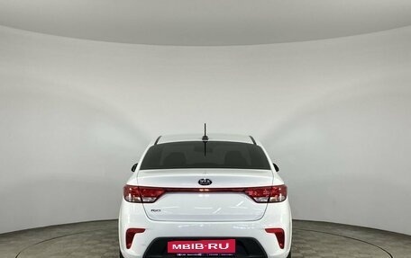 KIA Rio IV, 2019 год, 1 385 000 рублей, 8 фотография