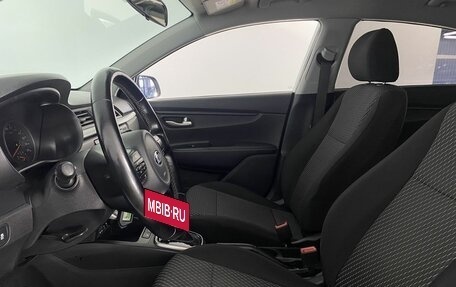 KIA Rio IV, 2019 год, 1 385 000 рублей, 12 фотография