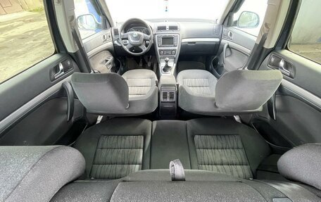 Skoda Octavia, 2010 год, 715 000 рублей, 7 фотография