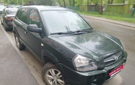 Hyundai Tucson III, 2008 год, 1 040 000 рублей, 2 фотография