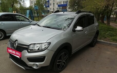 Renault Sandero II рестайлинг, 2017 год, 980 000 рублей, 3 фотография