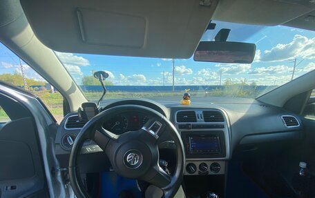 Volkswagen Polo VI (EU Market), 2013 год, 820 000 рублей, 10 фотография