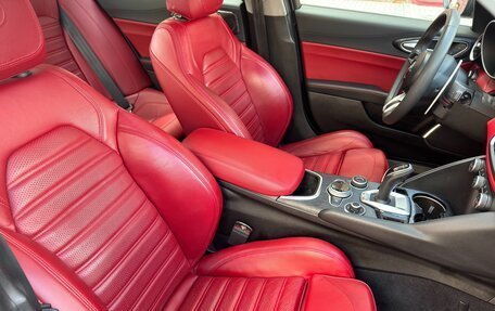 Alfa Romeo Giulia II, 2020 год, 3 500 000 рублей, 17 фотография
