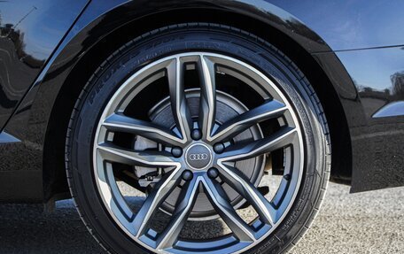 Audi A4, 2016 год, 1 990 000 рублей, 5 фотография
