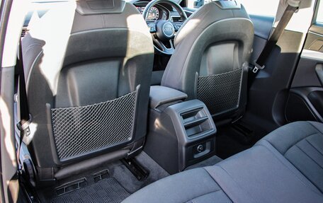 Audi A4, 2016 год, 1 990 000 рублей, 22 фотография