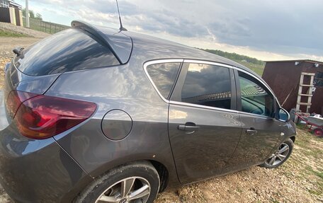 Opel Astra J, 2011 год, 585 000 рублей, 5 фотография