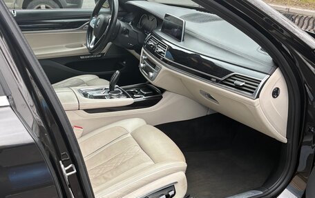 BMW 7 серия, 2016 год, 3 670 000 рублей, 11 фотография