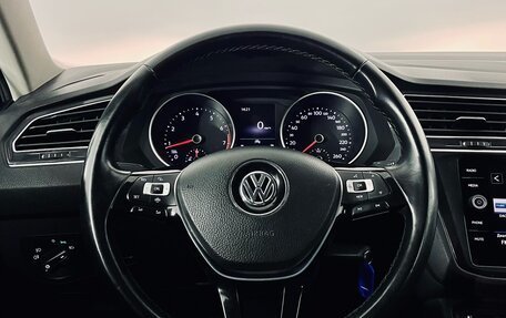 Volkswagen Tiguan II, 2019 год, 2 150 000 рублей, 16 фотография