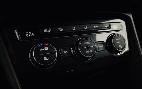 Volkswagen Tiguan II, 2019 год, 2 150 000 рублей, 19 фотография