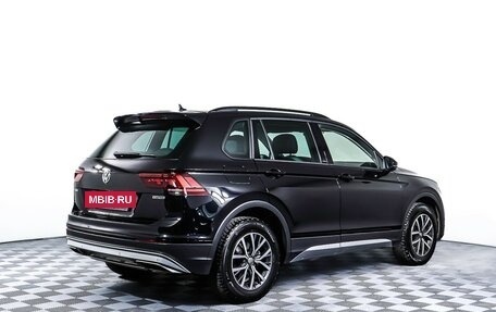 Volkswagen Tiguan II, 2019 год, 2 299 000 рублей, 5 фотография