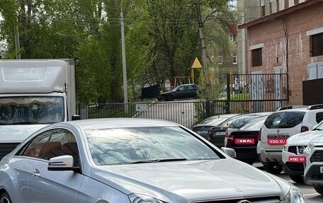 Mercedes-Benz E-Класс, 2012 год, 1 750 000 рублей, 1 фотография