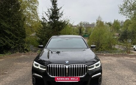 BMW 7 серия, 2022 год, 8 990 000 рублей, 2 фотография