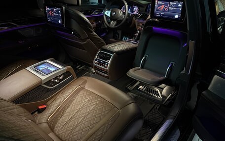 BMW 7 серия, 2022 год, 8 990 000 рублей, 17 фотография