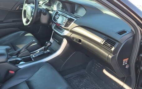 Honda Accord IX рестайлинг, 2013 год, 1 560 000 рублей, 12 фотография