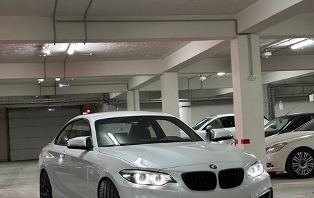 BMW 2 серия F22, 2019 год, 2 700 000 рублей, 2 фотография
