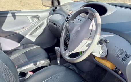Toyota Vitz, 2001 год, 400 000 рублей, 7 фотография
