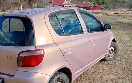 Toyota Vitz, 2001 год, 400 000 рублей, 24 фотография
