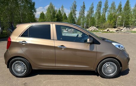KIA Picanto II, 2011 год, 895 000 рублей, 6 фотография