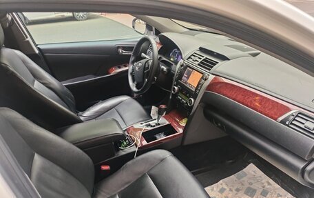 Toyota Camry, 2013 год, 1 850 000 рублей, 6 фотография