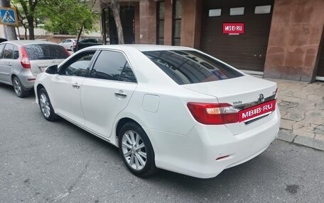 Toyota Camry, 2013 год, 1 850 000 рублей, 4 фотография