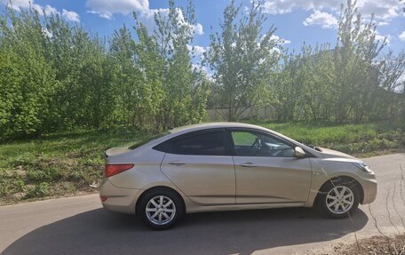 Hyundai Solaris II рестайлинг, 2012 год, 780 000 рублей, 4 фотография