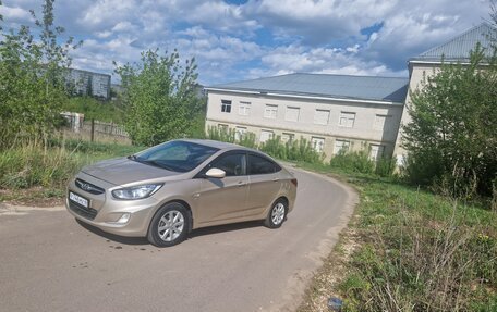 Hyundai Solaris II рестайлинг, 2012 год, 780 000 рублей, 6 фотография