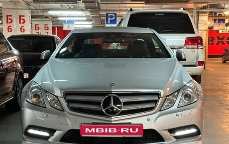 Mercedes-Benz E-Класс, 2012 год, 1 750 000 рублей, 11 фотография