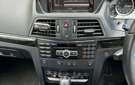 Mercedes-Benz E-Класс, 2012 год, 1 750 000 рублей, 22 фотография