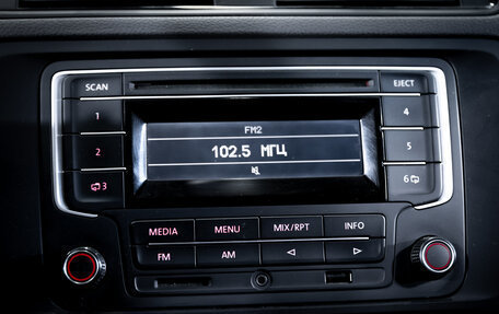 Volkswagen Jetta VI, 2015 год, 999 000 рублей, 20 фотография