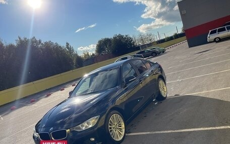 BMW 3 серия, 2012 год, 1 600 000 рублей, 20 фотография