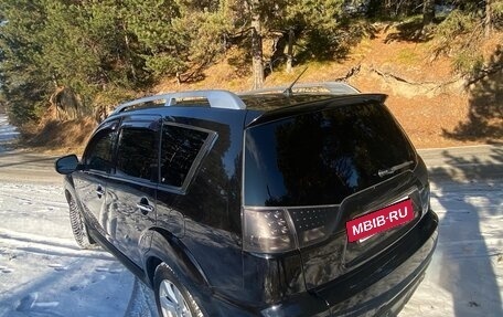 Mitsubishi Outlander III рестайлинг 3, 2010 год, 1 400 000 рублей, 6 фотография