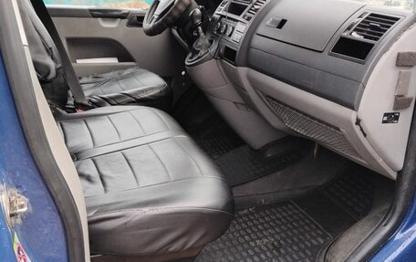 Volkswagen Caravelle T5, 2013 год, 1 550 000 рублей, 6 фотография