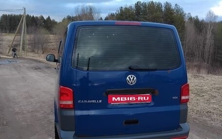 Volkswagen Caravelle T5, 2013 год, 1 550 000 рублей, 4 фотография