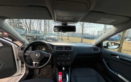 Volkswagen Jetta VI, 2012 год, 860 000 рублей, 20 фотография
