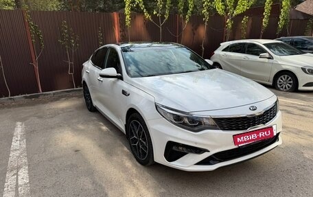 KIA Optima IV, 2019 год, 2 300 000 рублей, 10 фотография