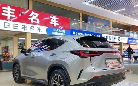 Lexus NX, 2022 год, 3 750 000 рублей, 6 фотография