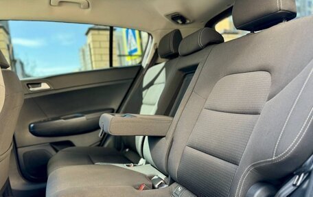 KIA Sportage IV рестайлинг, 2018 год, 2 099 900 рублей, 27 фотография