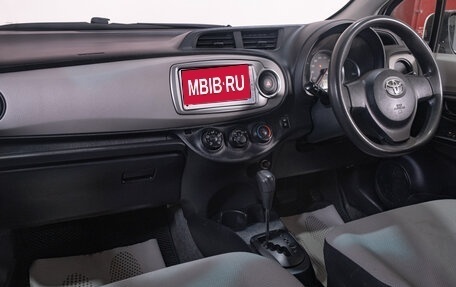 Toyota Vitz, 2013 год, 879 000 рублей, 16 фотография